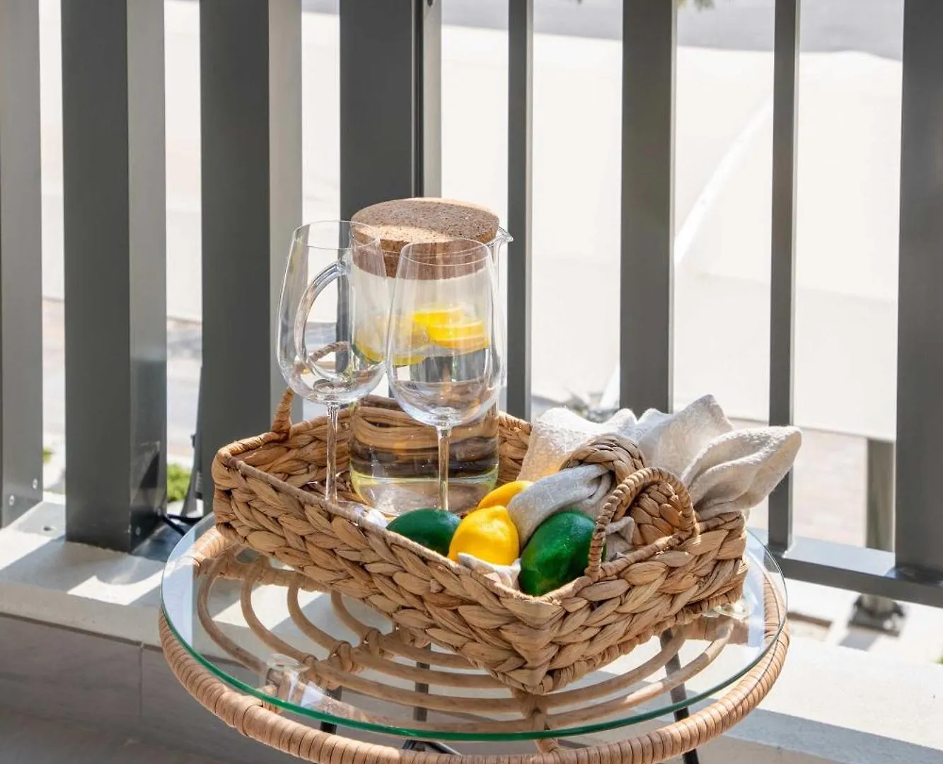 Apartment Frank Porter - Legacy By Sunrise Dubai